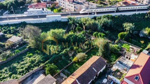 Moradia T3 para Venda em Madalena
