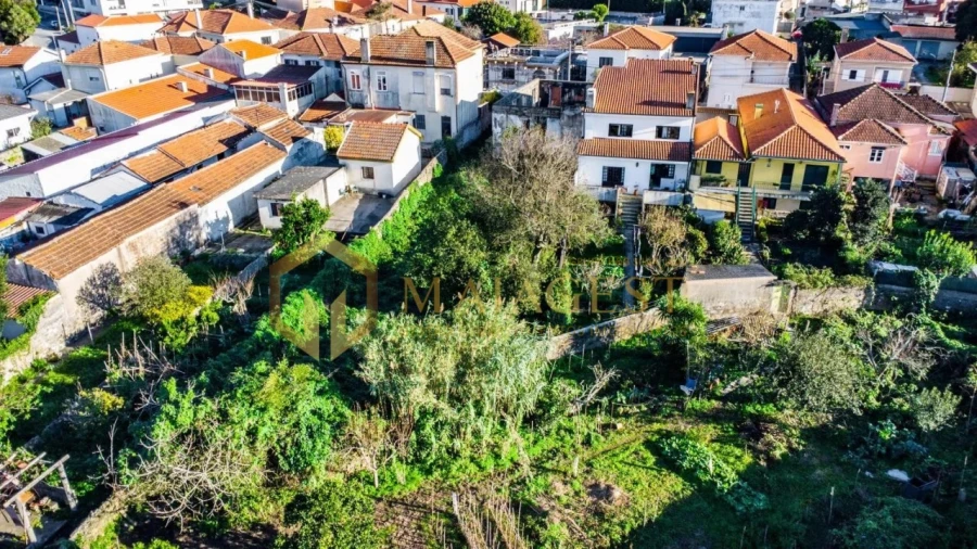 Moradia T3 para Venda em Madalena Foto 17