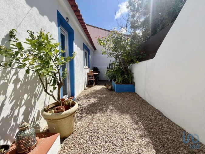 Moradia T3 para Venda em Bensafrim e Barão de São João Foto 3