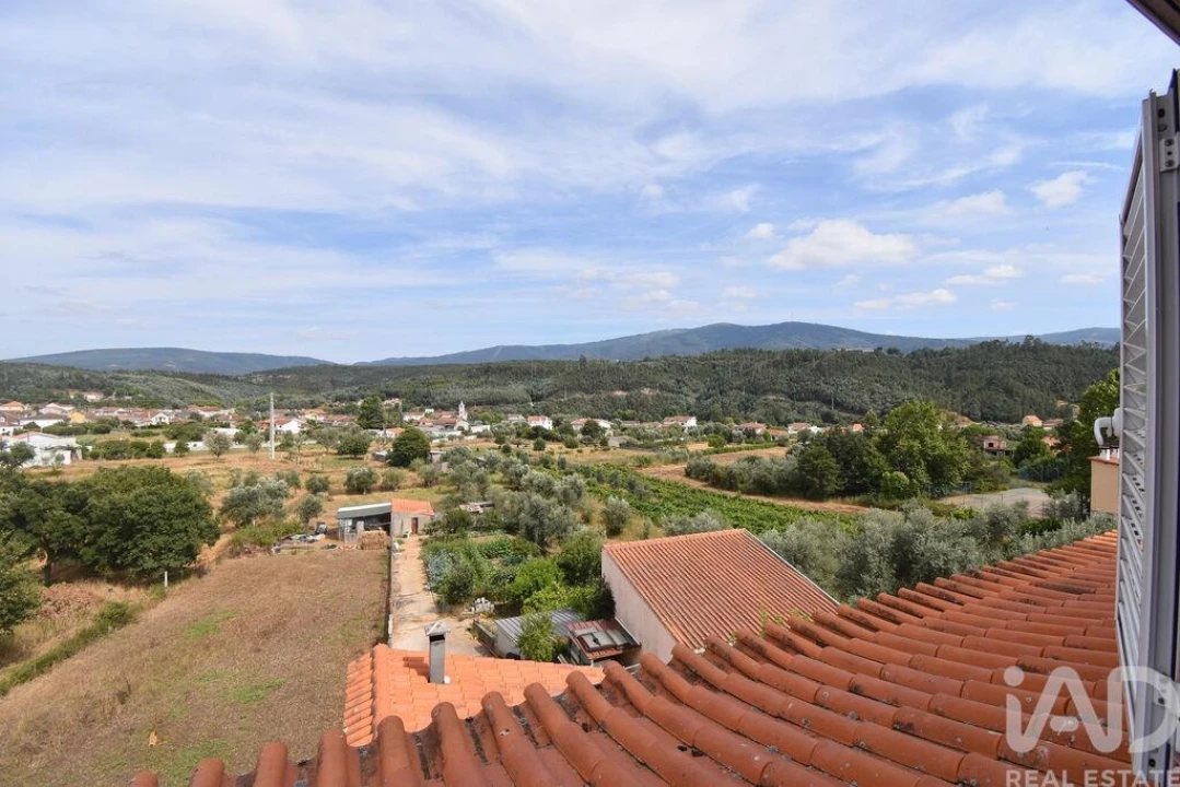 Moradia T5 para Venda em Foz de Arouce e Casal de Ermio Foto 16