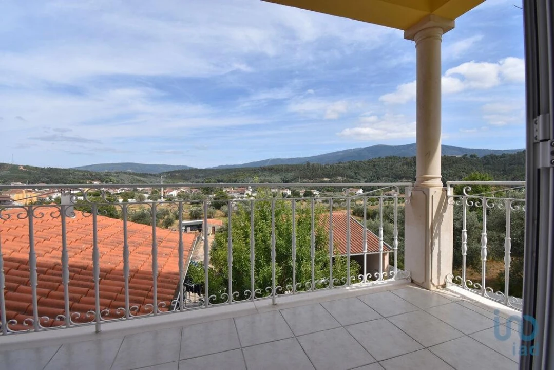 Moradia T5 para Venda em Foz de Arouce e Casal de Ermio Foto 10