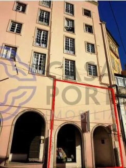 Loja para Venda em São Martinho do Bispo e Ribeira de Frades