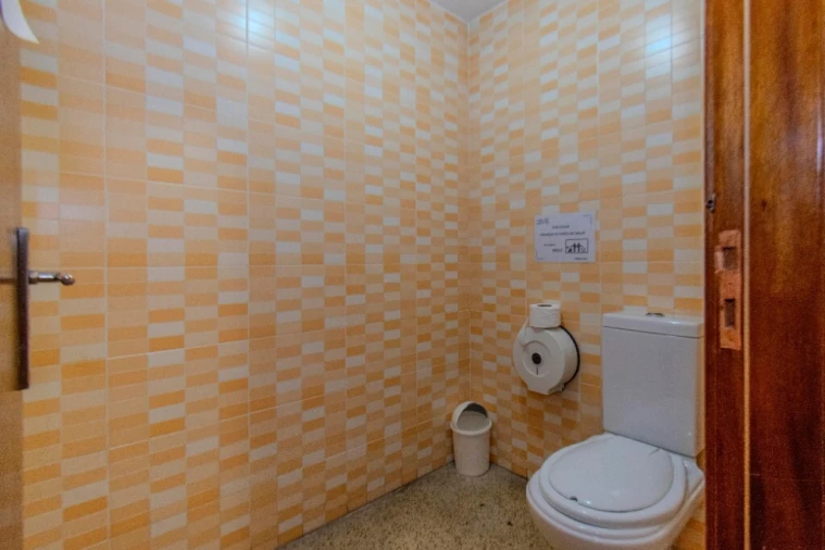 Loja para Trespasse em Fânzeres e São Pedro da Cova Foto 13