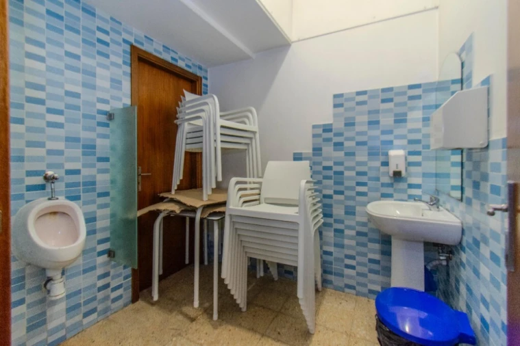 Loja para Trespasse em Fânzeres e São Pedro da Cova Foto 16