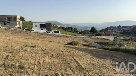 Terreno para Venda em Poiares e Canelas