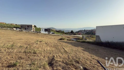 Terreno para Venda em Poiares e Canelas