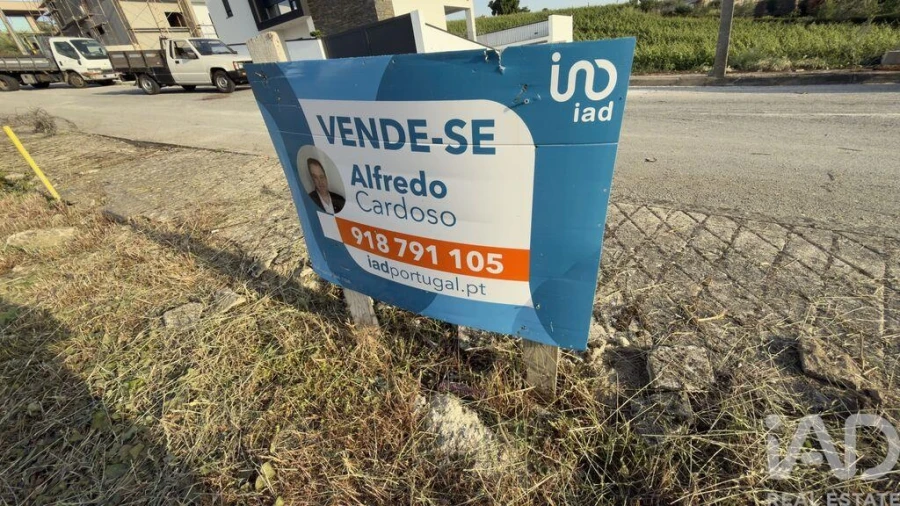 Terreno para Venda em Poiares e Canelas Foto 30