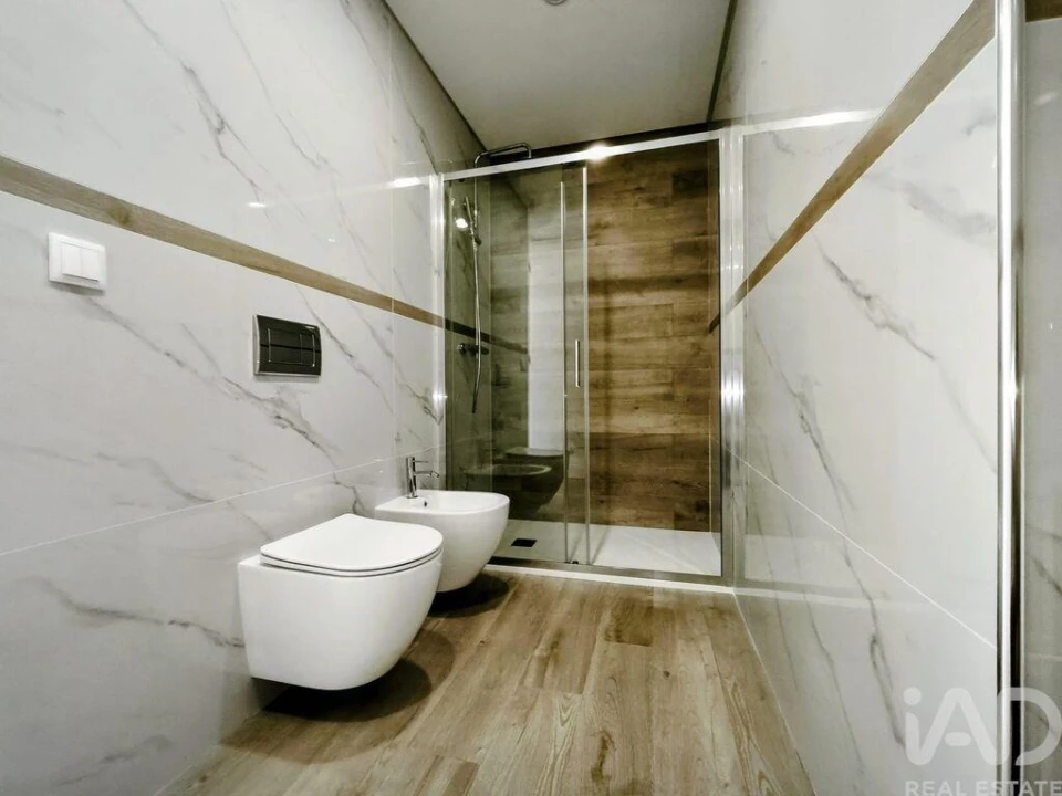 Apartamento T2 para Venda em Darque Foto 19