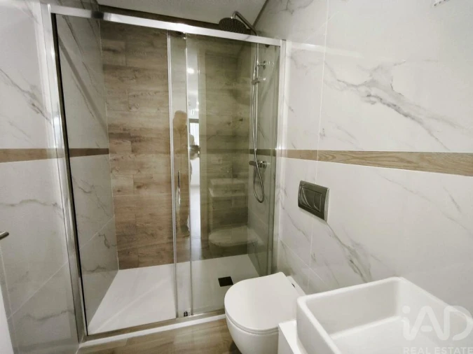 Apartamento T2 para Venda em Darque Foto 12