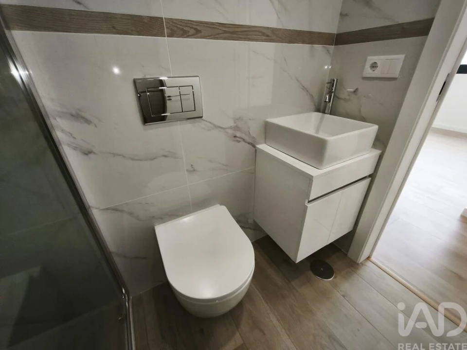 Apartamento T2 para Venda em Darque Foto 13