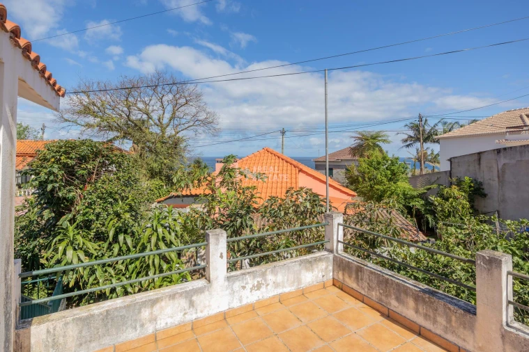 Moradia T4 para Venda em Ponta Delgada Foto 28