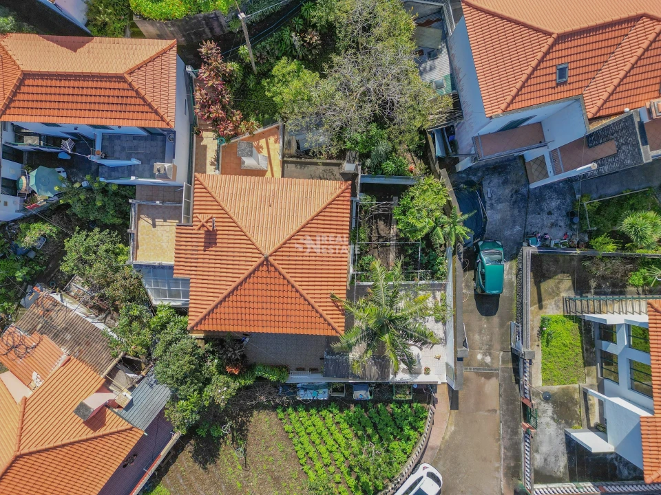 Moradia T4 para Venda em Ponta Delgada Foto 44