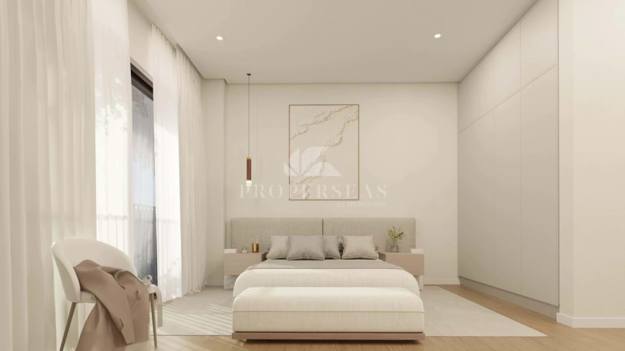 Apartamento T1 para Venda em São Martinho Foto 7