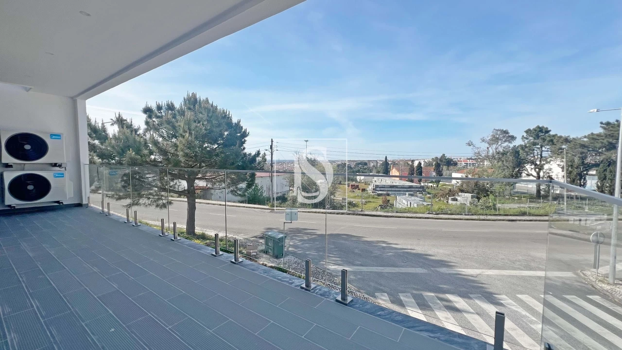 Moradia T4 para Venda em Charneca de Caparica e Sobreda Foto 20