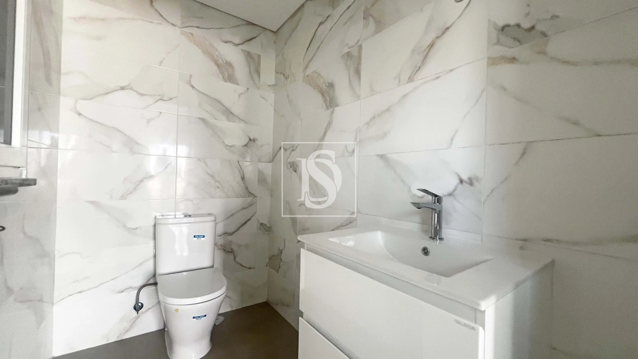 Moradia T4 para Venda em Charneca de Caparica e Sobreda Foto 40