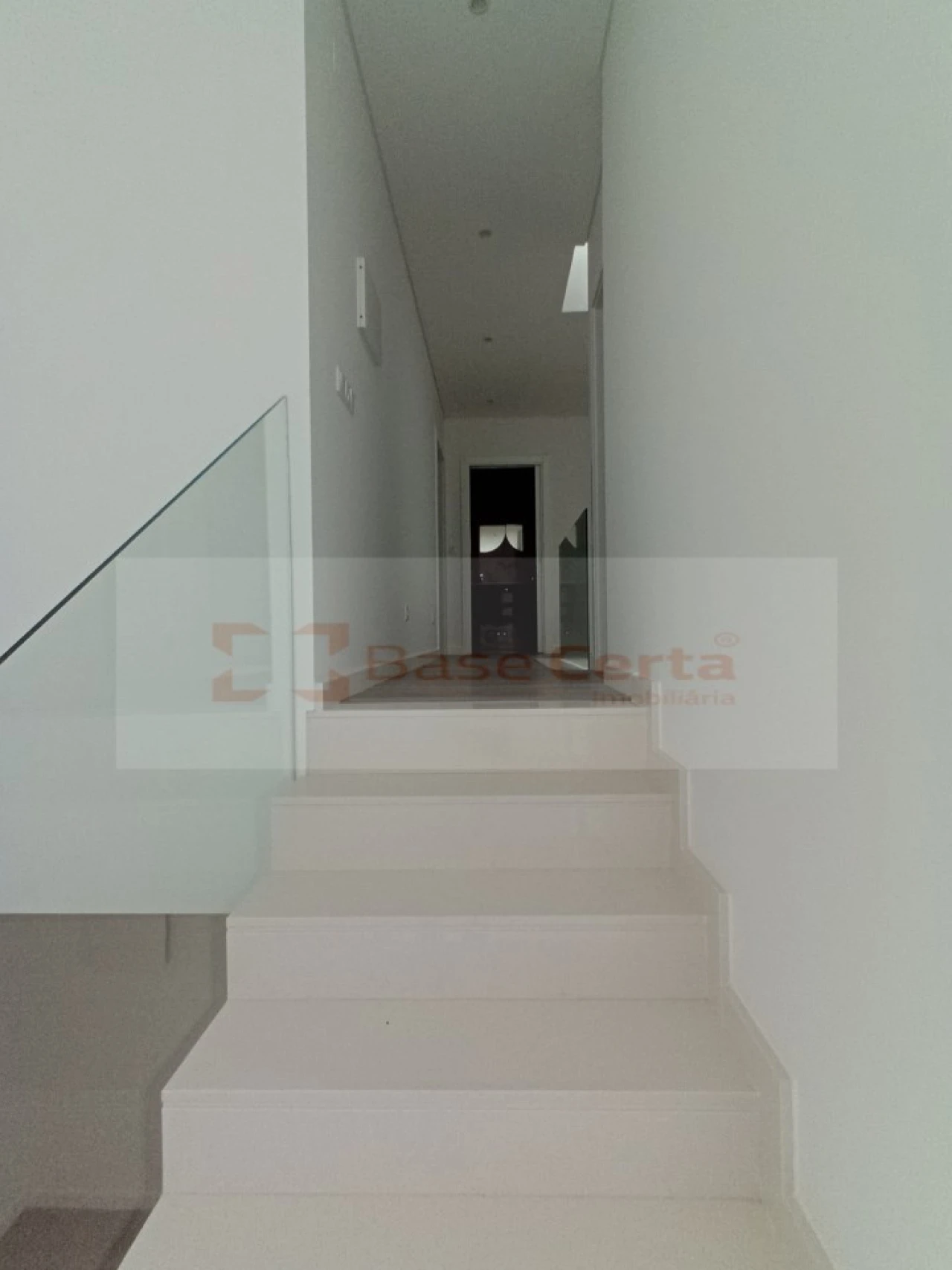 Quinta T4 para Venda em Corroios Foto 14