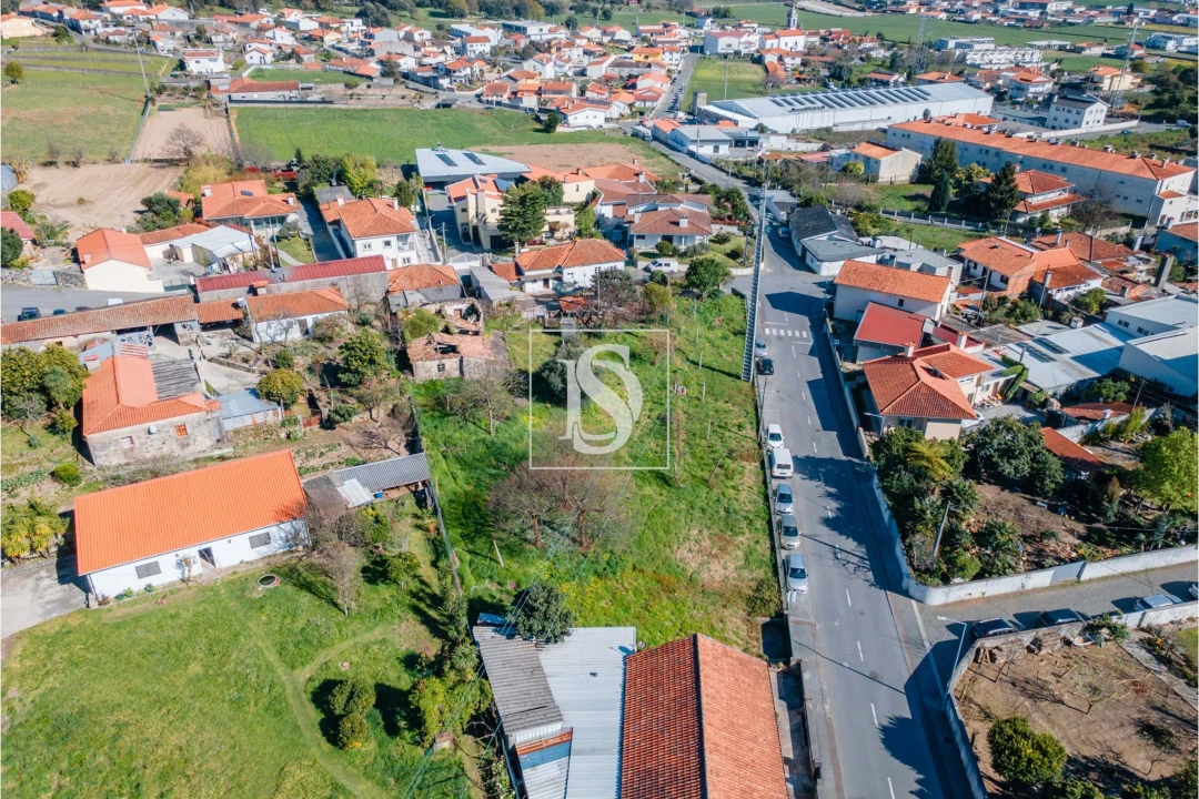 Moradia T4 para Venda em Galegos (Santa Maria) Foto 35