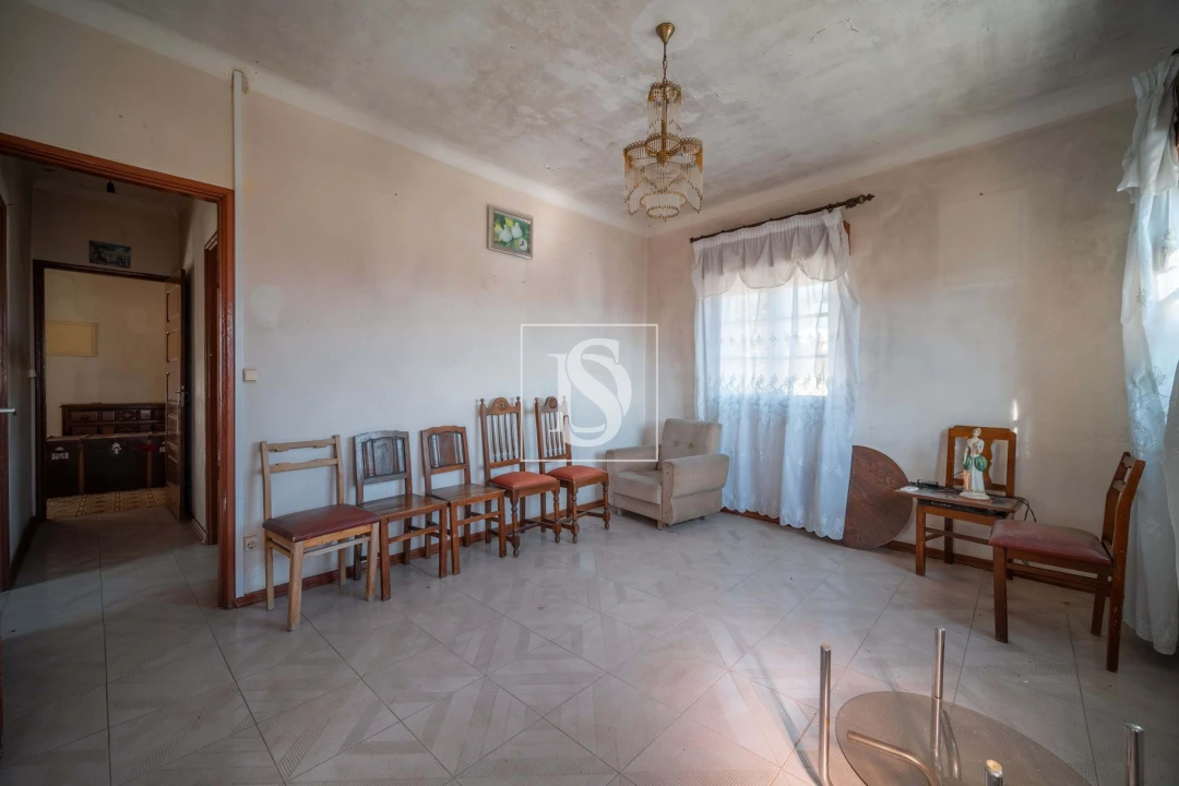 Moradia T4 para Venda em Galegos (Santa Maria) Foto 10