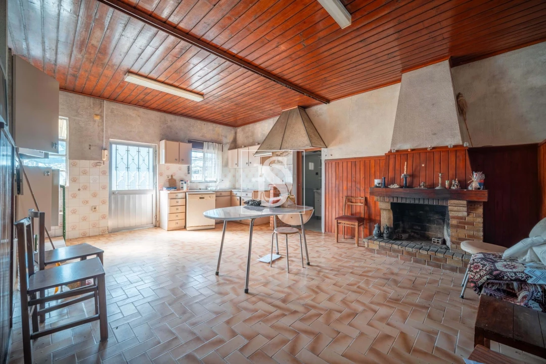 Moradia T4 para Venda em Galegos (Santa Maria) Foto 7