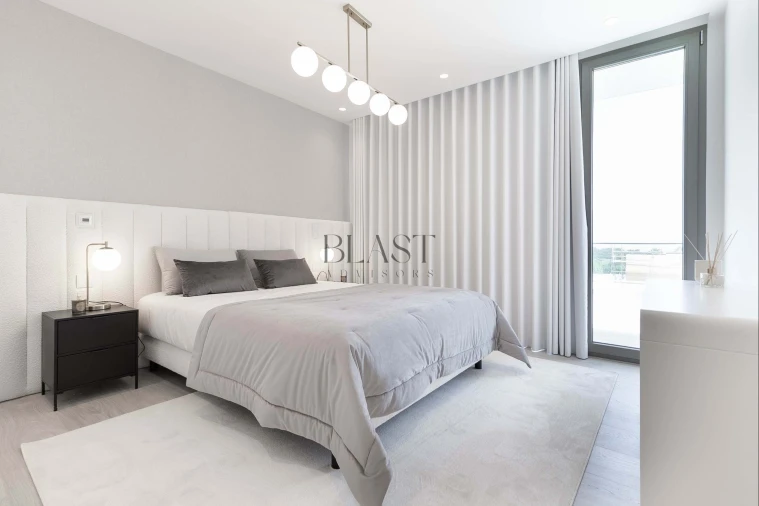 Moradia T3 para Venda em Agualva e Mira-Sintra Foto 11