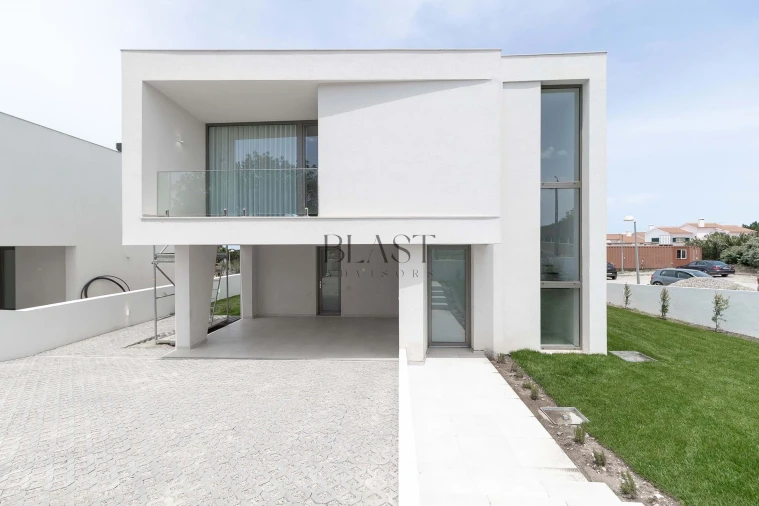 Moradia T3 para Venda em Agualva e Mira-Sintra Foto 7