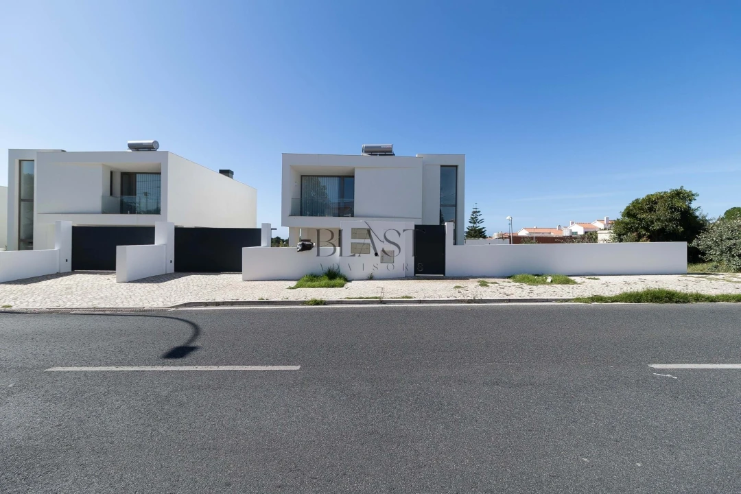 Moradia T3 para Venda em Agualva e Mira-Sintra Foto 36