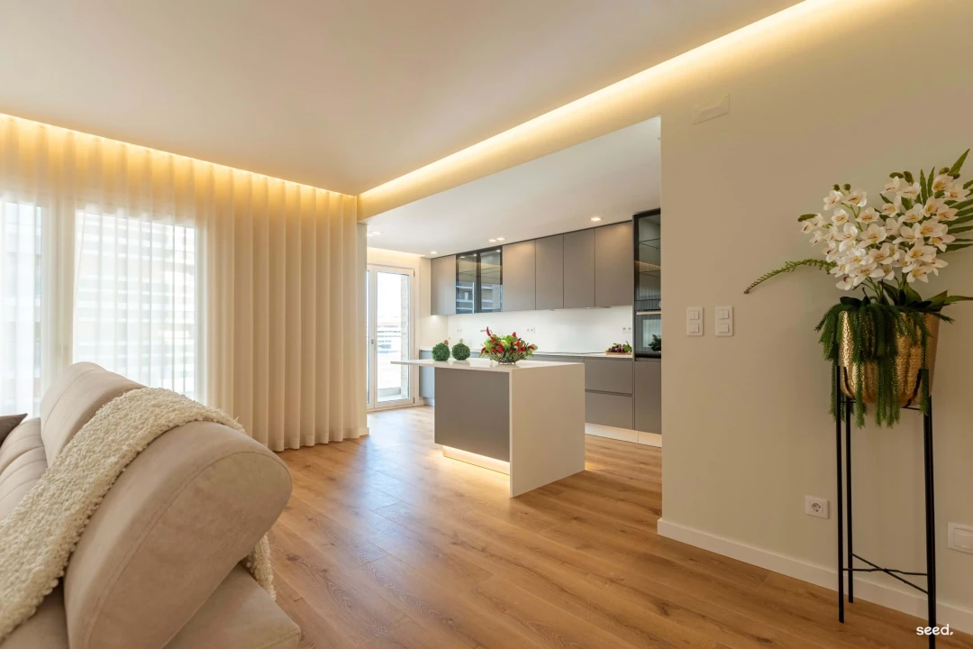 Apartamento T2 para Venda em Loures Foto 6