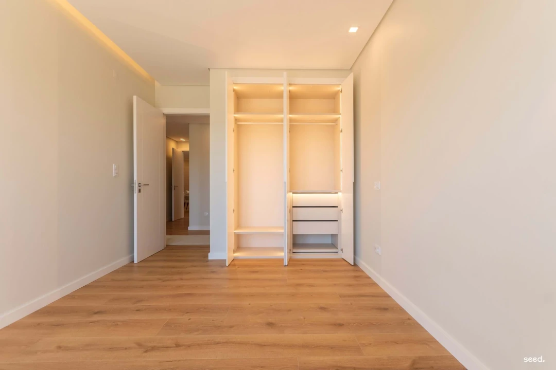 Apartamento T2 para Venda em Loures Foto 29