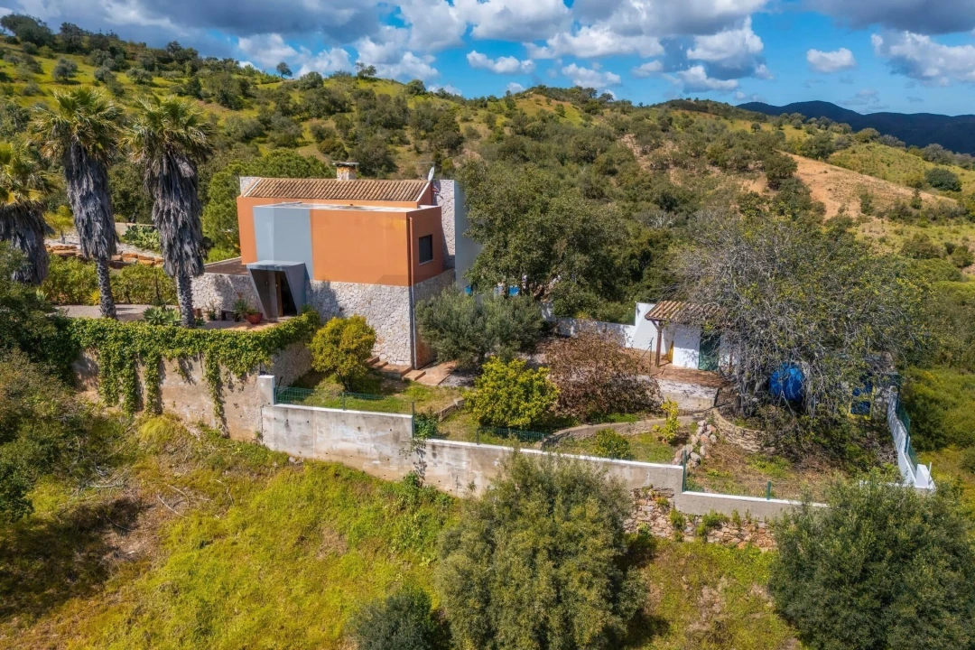 Moradia T4 para Venda em Cachopo Foto 2