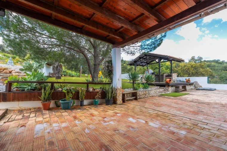 Moradia T4 para Venda em Cachopo Foto 20