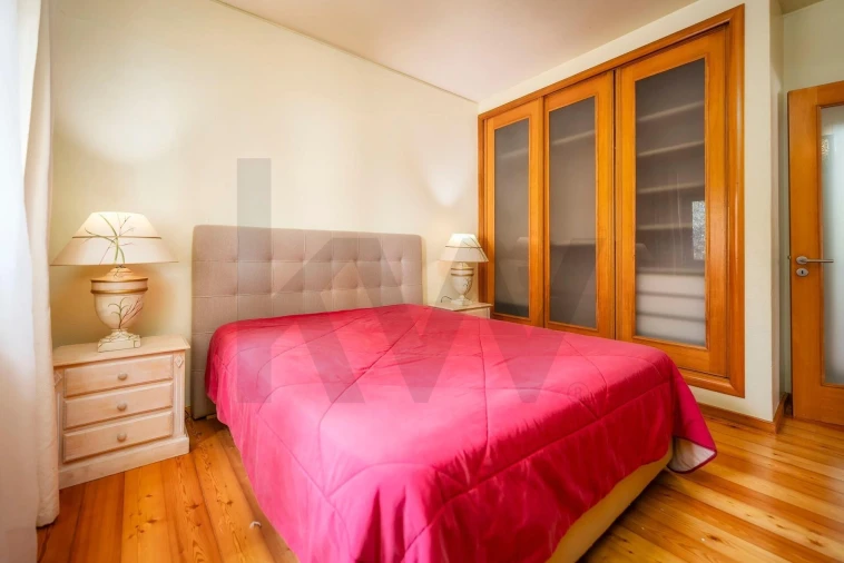 Moradia T4 para Venda em Cachopo Foto 46