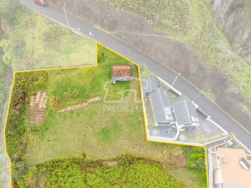 Terreno para Venda em Arco da Calheta