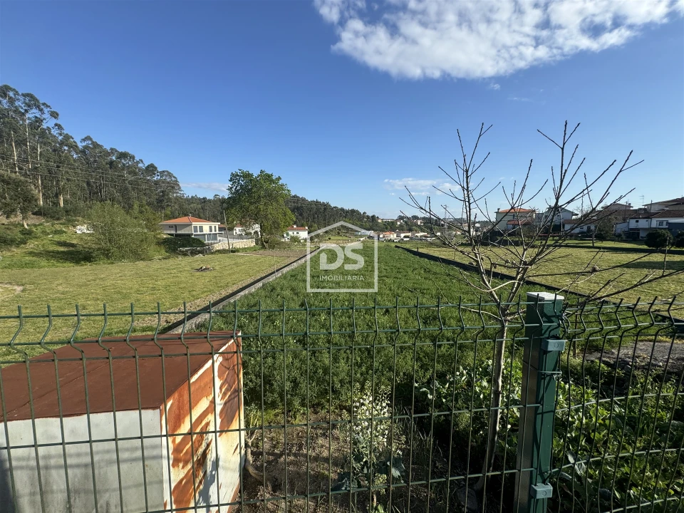 Terreno para Venda em Raimonda Foto 2