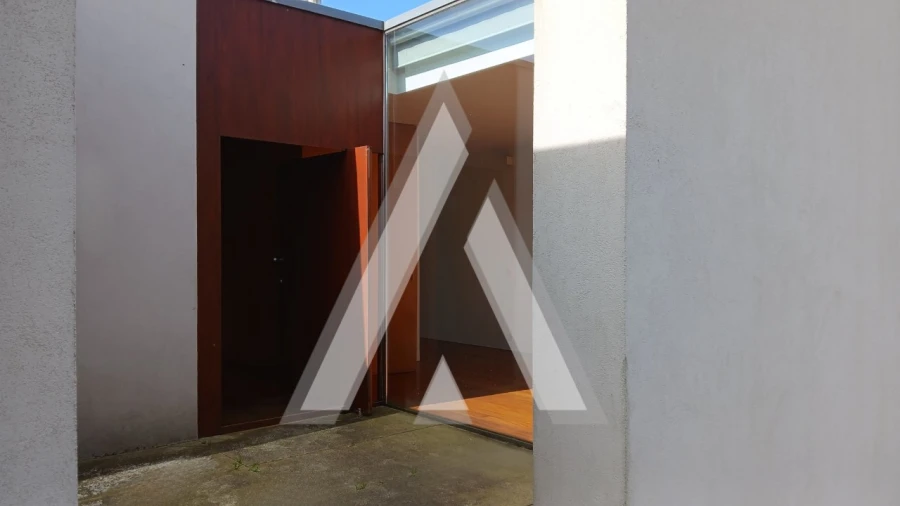 Moradia T4 para Venda em Este (São Pedro e São Mamede) Foto 4