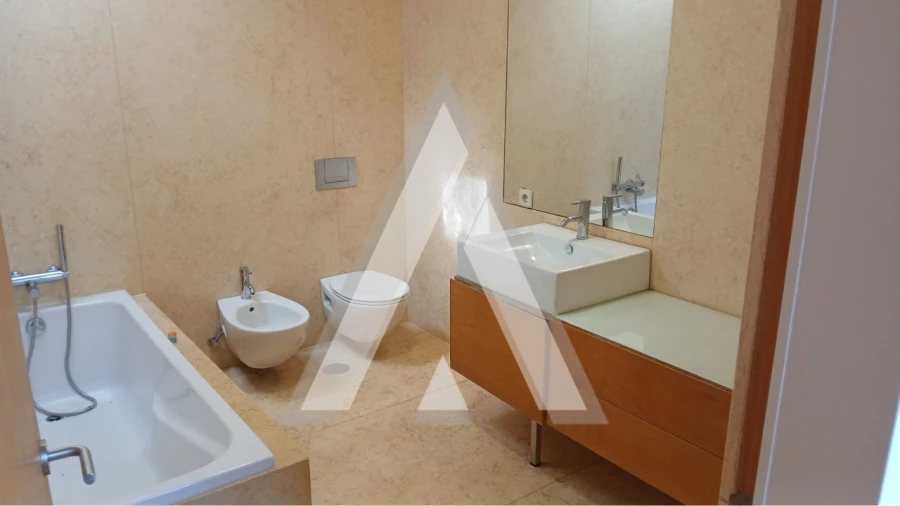 Moradia T4 para Venda em Este (São Pedro e São Mamede) Foto 14