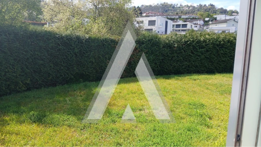 Moradia T4 para Venda em Este (São Pedro e São Mamede) Foto 26