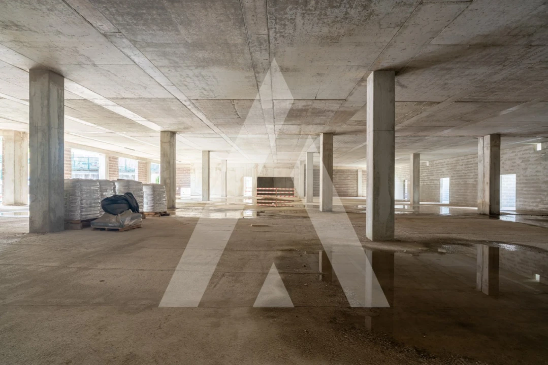 Armazém para Venda em Sacavém e Prior Velho Foto 20