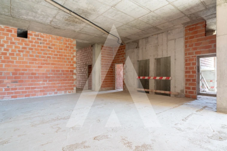 Armazém para Venda em Sacavém e Prior Velho Foto 17