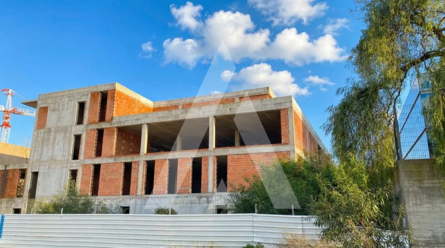 Armazém para Venda em Sacavém e Prior Velho Foto 39