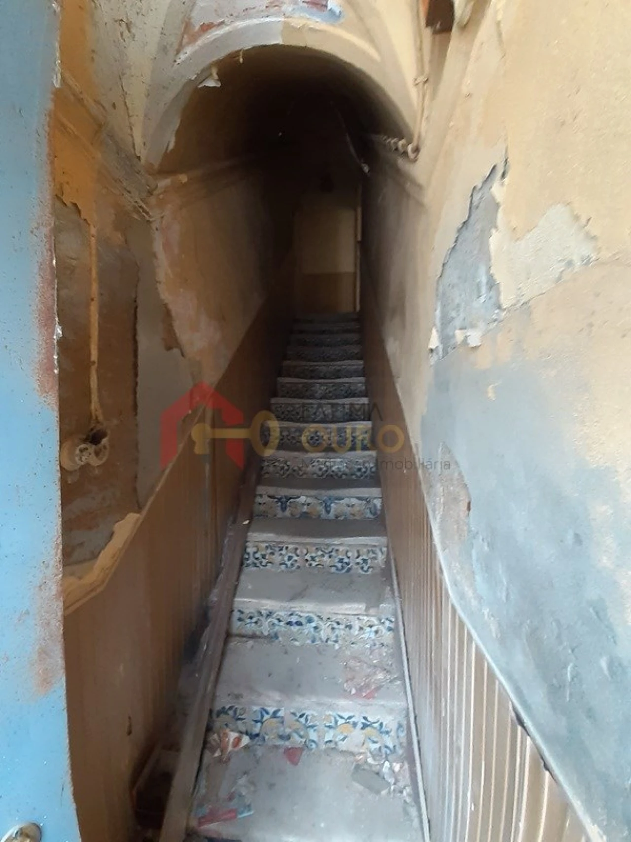 Prédio para Venda em Caia, São Pedro e Alcáçova Foto 2