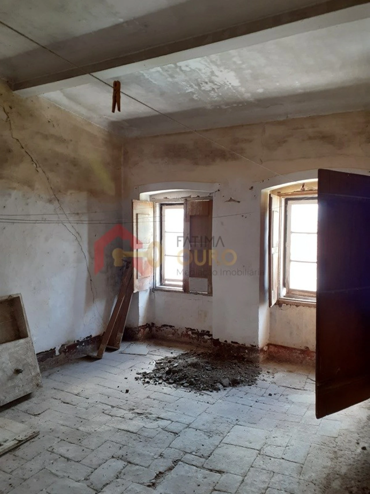 Prédio para Venda em Caia, São Pedro e Alcáçova Foto 4