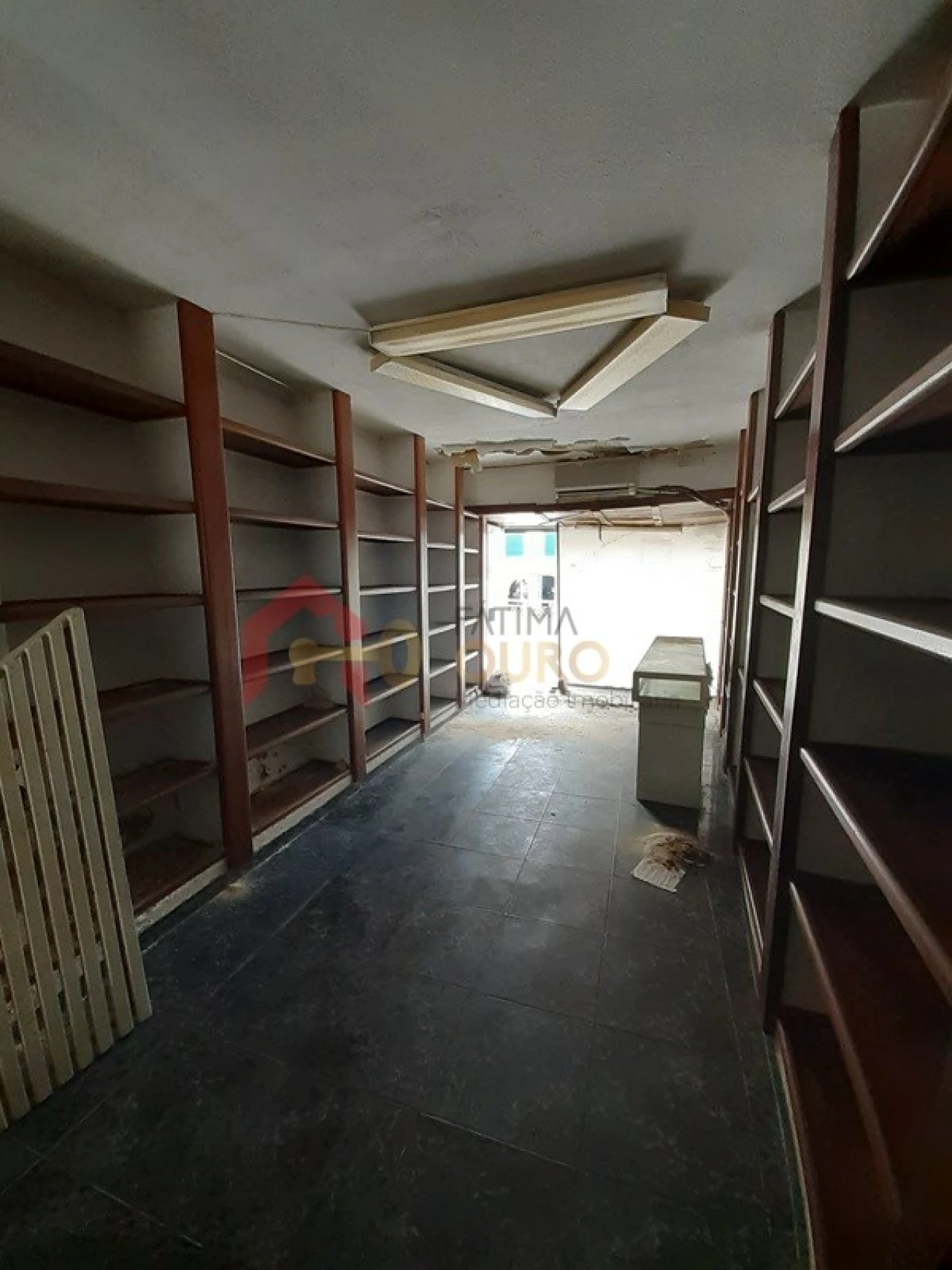 Prédio para Venda em Caia, São Pedro e Alcáçova Foto 6