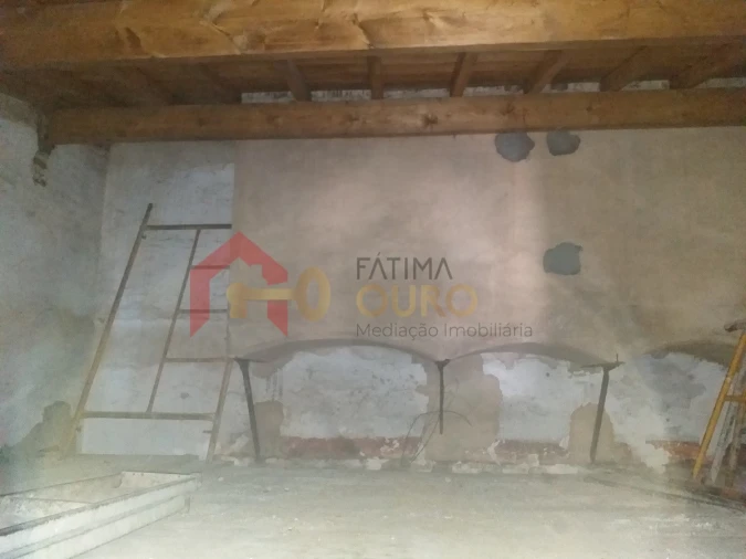 Prédio para Venda em Caia, São Pedro e Alcáçova Foto 8