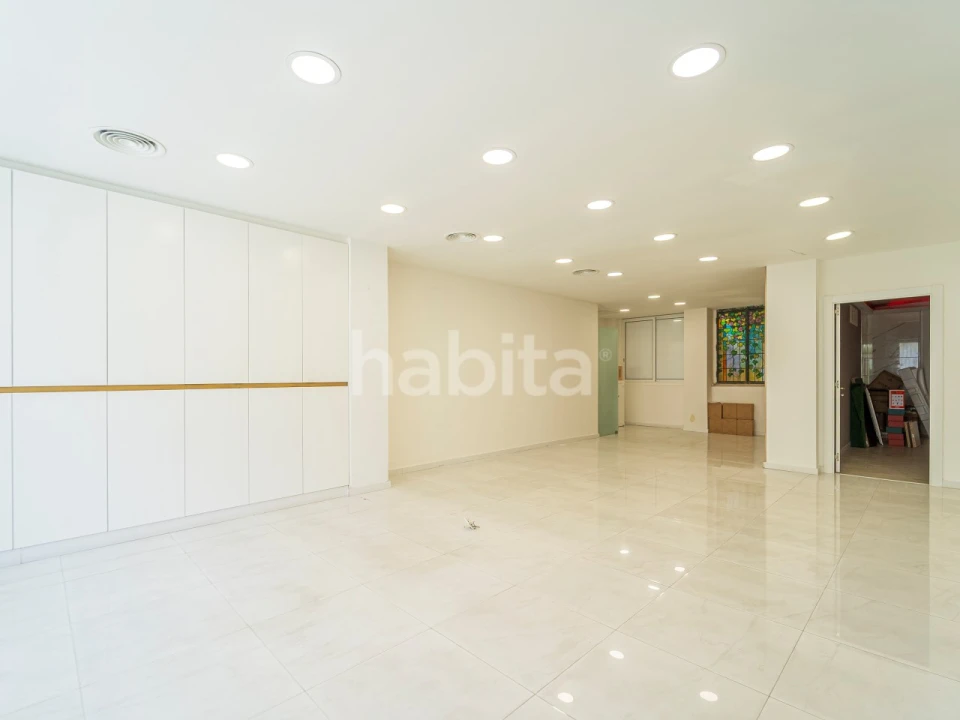 Loja para Venda em Santo António Foto 1