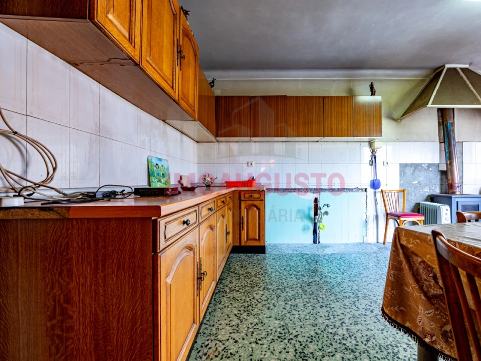 Moradia T4 para Venda em Santiago Foto 7