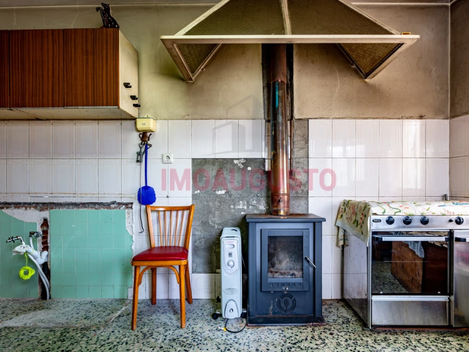 Moradia T4 para Venda em Santiago Foto 8