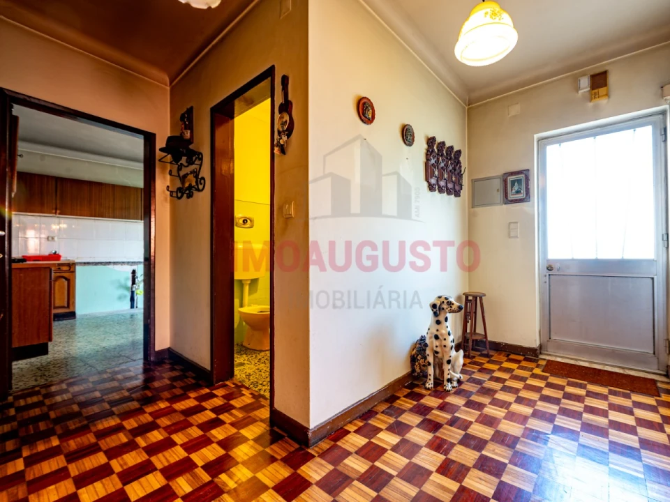 Moradia T4 para Venda em Santiago Foto 13