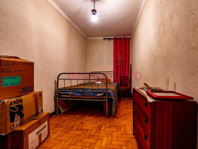 Moradia T4 para Venda em Santiago Foto 16