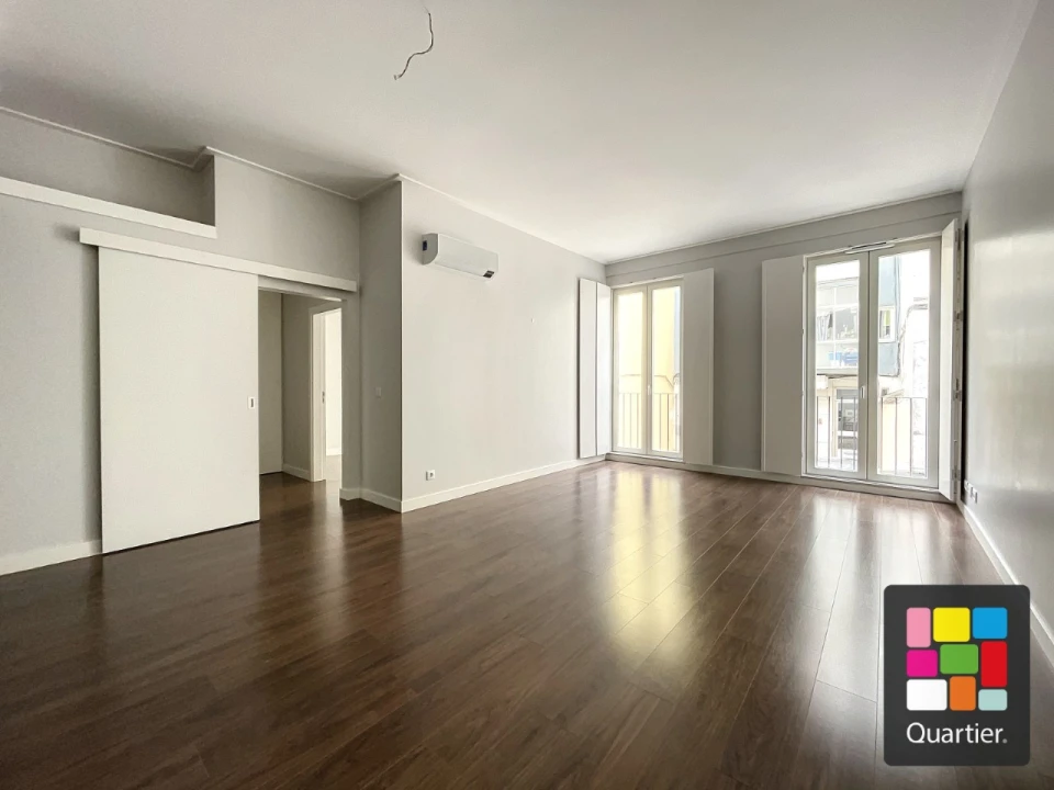 Apartamento T1 para Venda em Campo de Ourique Foto 5