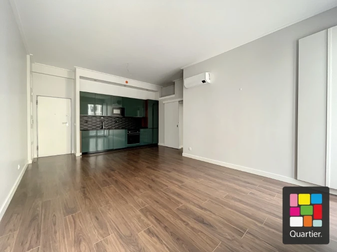 Apartamento T1 para Venda em Campo de Ourique Foto 6